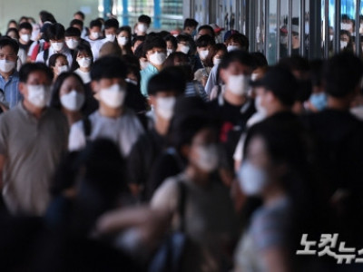 종교가 사회에 도움 안돼 62% 응답...우리사회 '탈종교화' 뚜렷