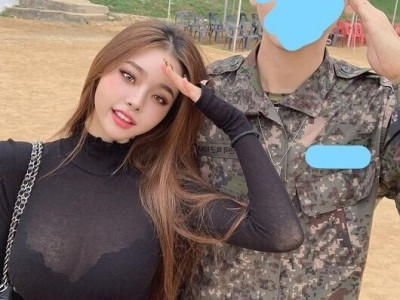 프리지아 친동생 군대면회