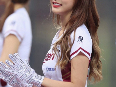 <img src=/images/menu/pop_icon2.jpg> ㅇㅎ) 대만 라쿠텐 몽키스 치어리더 누나.JPG