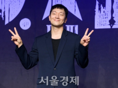 손석구, 지금은 가짜 말고 '진짜 브이' [SE★포토]