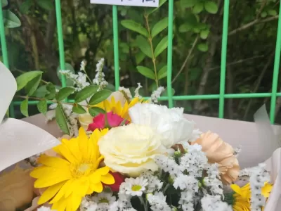 서현동 피해자 남편 “당신 좋아하던 라떼와 꽃다발… 지켜주지 못해 미안”