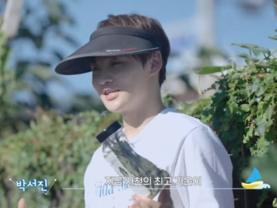 폭염에 장작불로 해신탕 끓이기.jpg