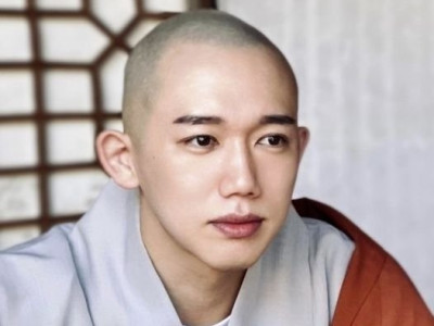 우리나라 최고 현존 얼짱 스님