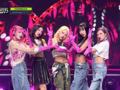 마미손 PPL아니냐는 무대.jpg