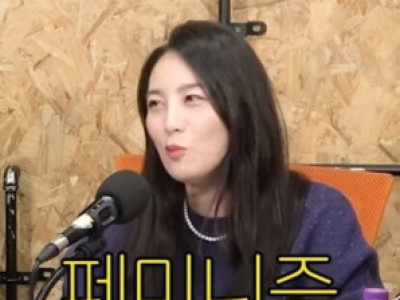 이탈리아 여행 후 분노를 감추지 못하는 누나.jpg