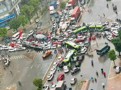 베트남의 교통체증.jpg