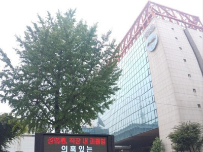 “김연경, 해설말고 해명을 하라”…이재영 팬클럽 KBS 앞 트럭시위