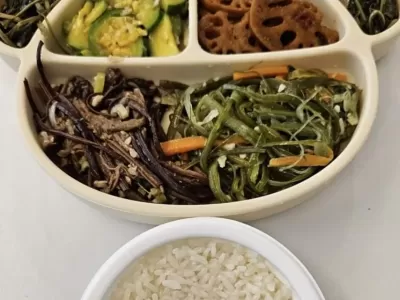 밥차려줬는데 남편이 서운해하네요
