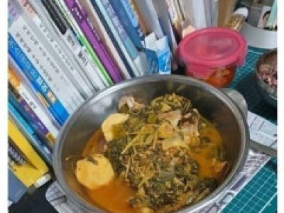 과외하는데 할머니가 계속 먹을 거 주심.jpg