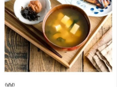 일본 예술계의 가짜 광기 vs 진짜 광기.jpg