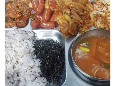 말년 병장도 아침식사 거르지 않을 식사 ㄷ..JPG