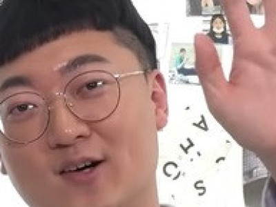 블라] 위에 200명 제끼고 6급 특별승진한 충주시 홍보맨 반응.jpg