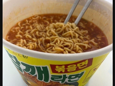 피해자가 속출중인 라면