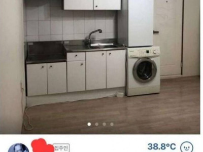 흔한 세탁기 냉장고 일체형 원룸.