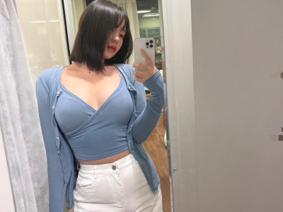 ㅇㅎ) 같이 다니면 부담스러운 여사친 ㄷ..jpg