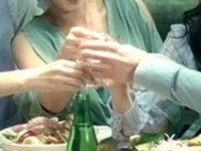 고전 클래식] 아싸 들만 공감하는 술자리 특징.jpg